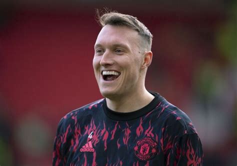 Man Utd: Phil Jones has made eye.